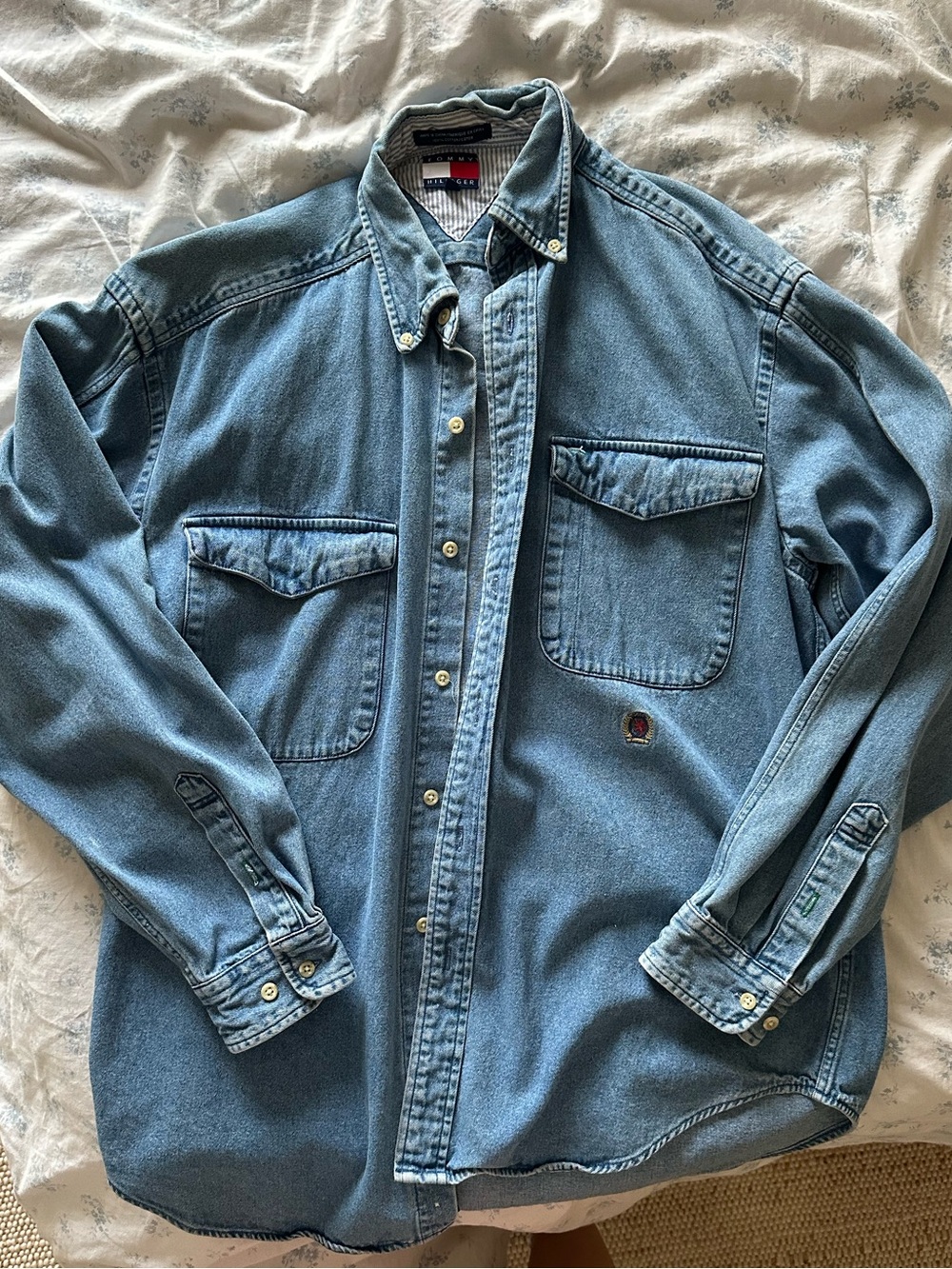 Tommy Hilfiger vintage 90s denim button down